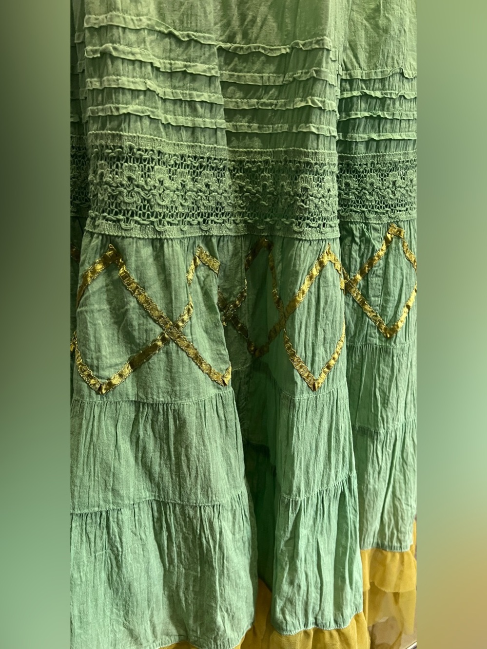 🇨🇦 Vintage Boho Maxi Skirt • Green Ombré • Crinkle Cotton Feel • Lace & Ribbon - Picture 12 of 14